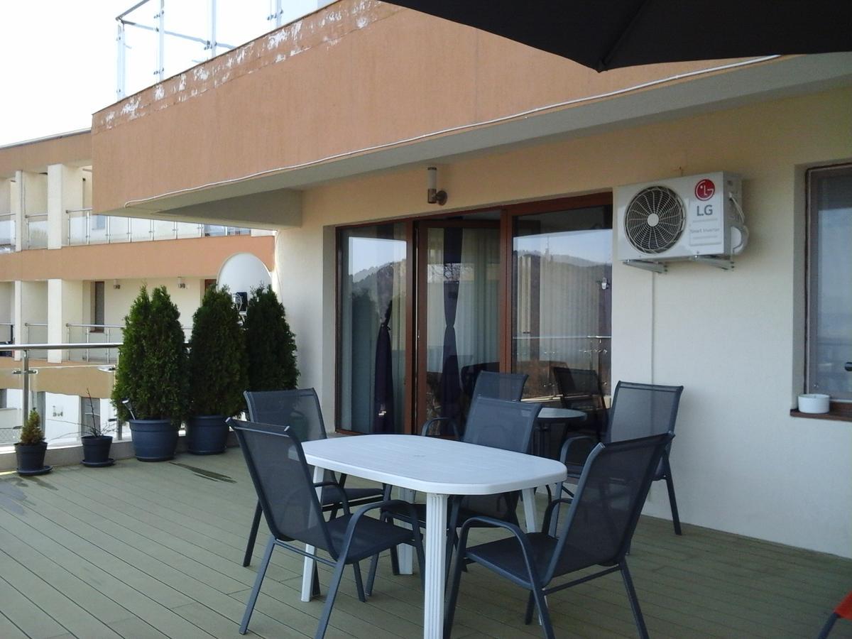 Belvedere Apartment Atias Bagian luar foto
